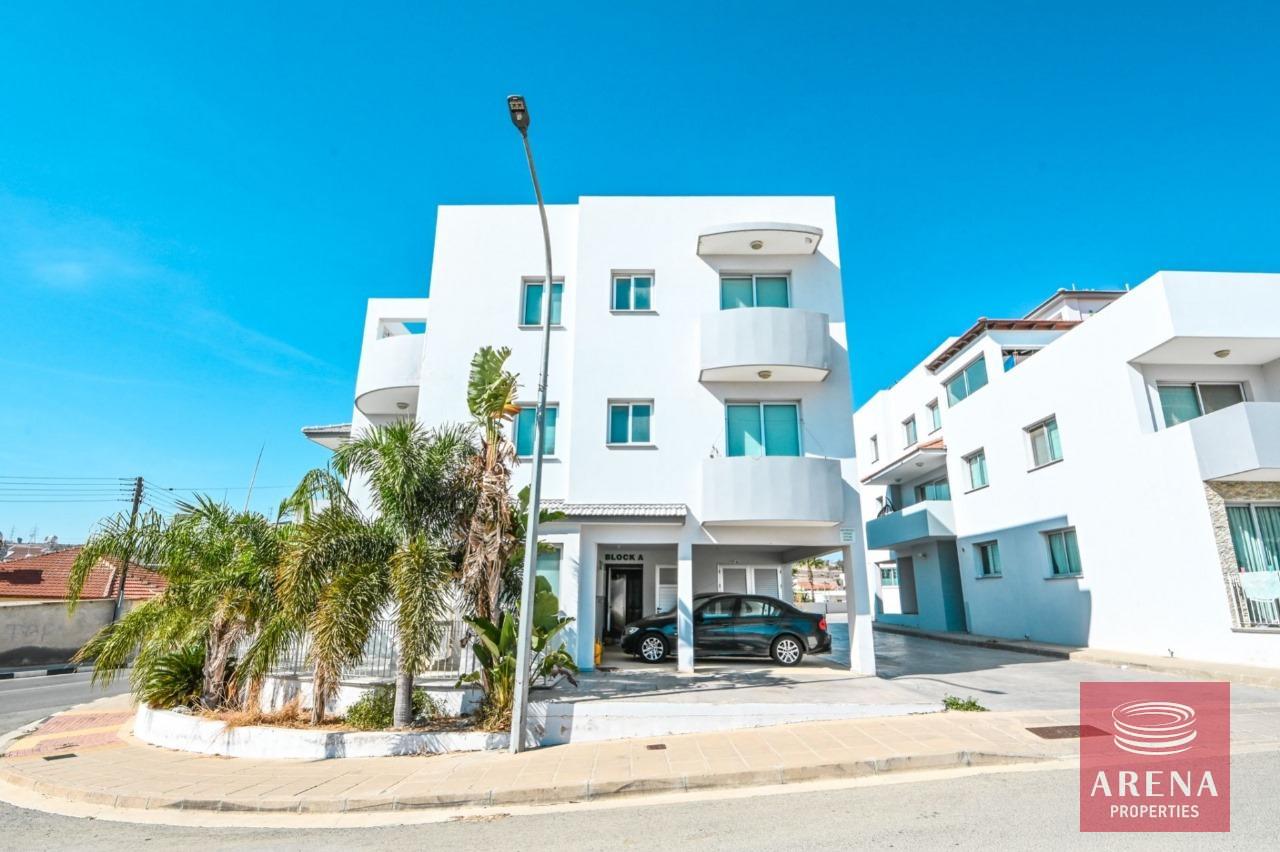 6-2-BED-APT-IN-PYLA-7734