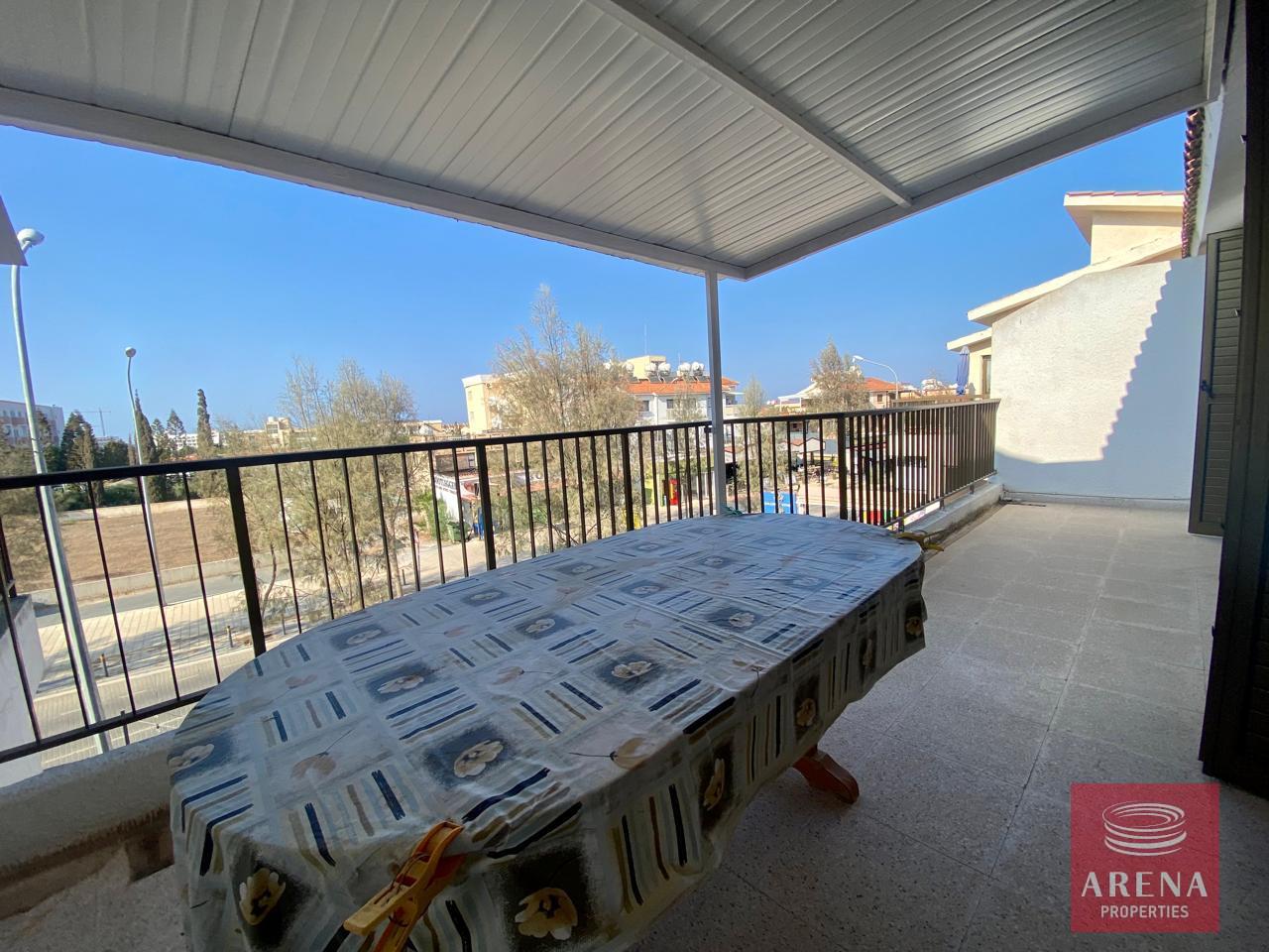 6-2-BED-APT-PERNERA-RENT-8368