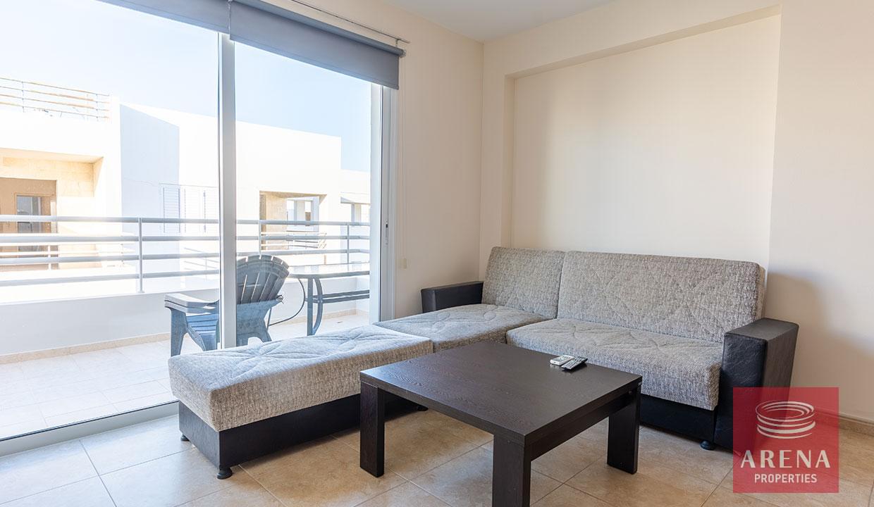 6-2-Bed-apt-in-the-center-of-paralimni-5863-1