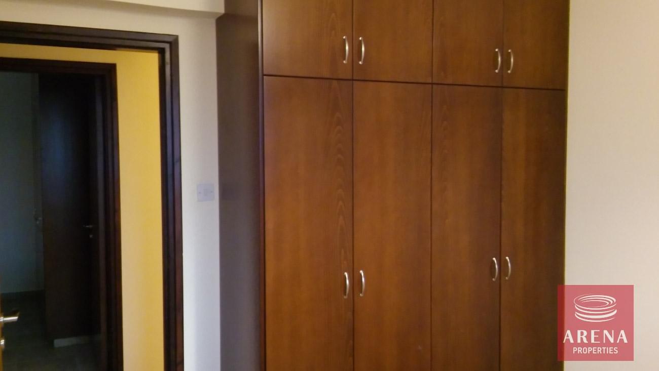 6-2-bed-apt-for-rent-in-larnaca-5746-2