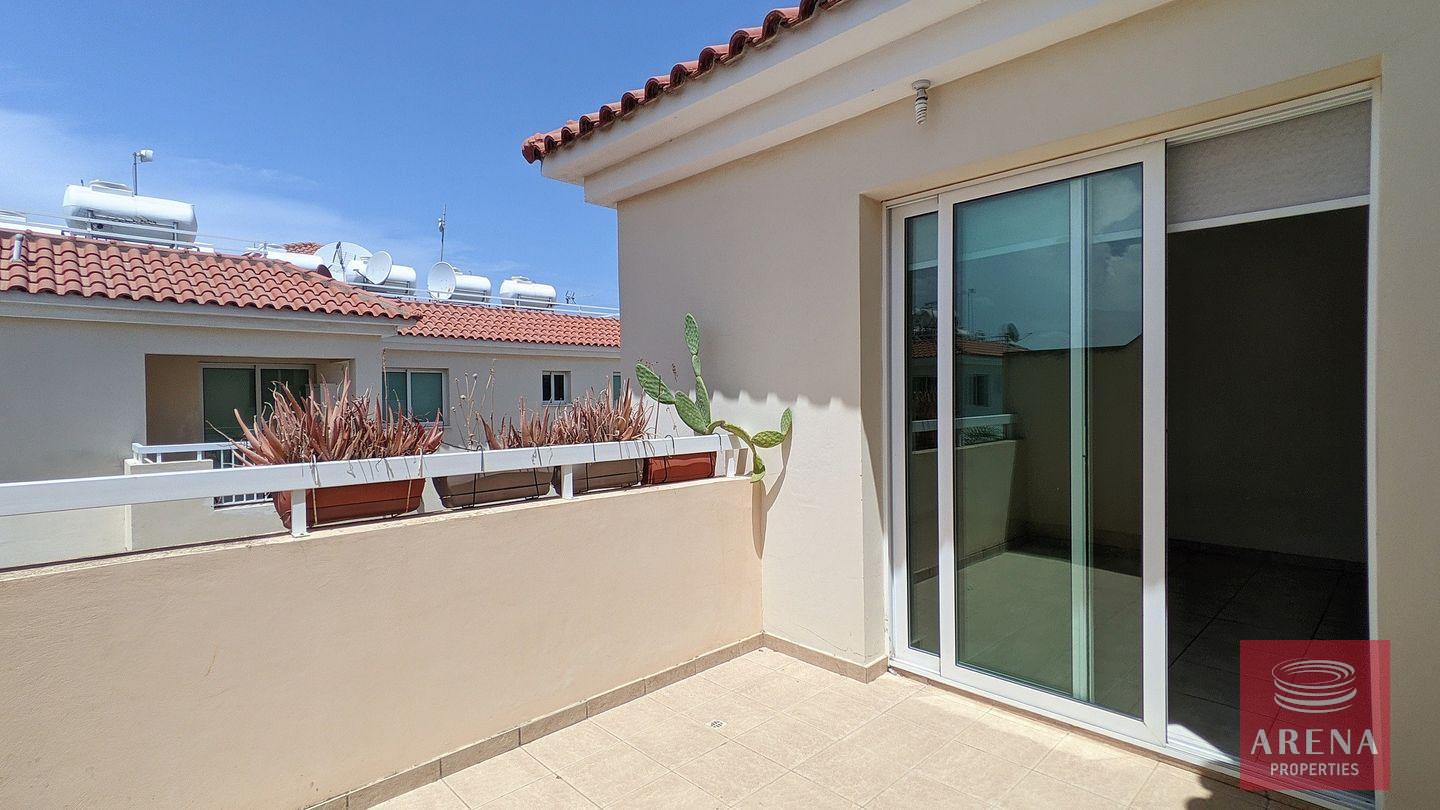 6-2-bed-apt-in-paralimni-7128