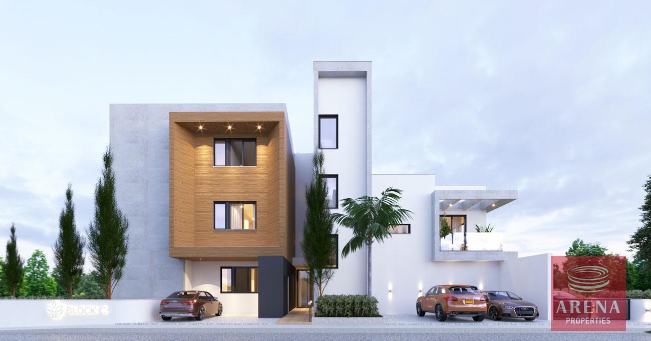 6-3-BED-APT-IN-LIVADIA-6892