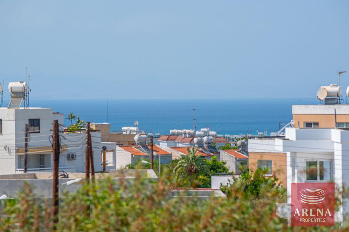 6-3-BED-APT-KAPPARIS-5243-1