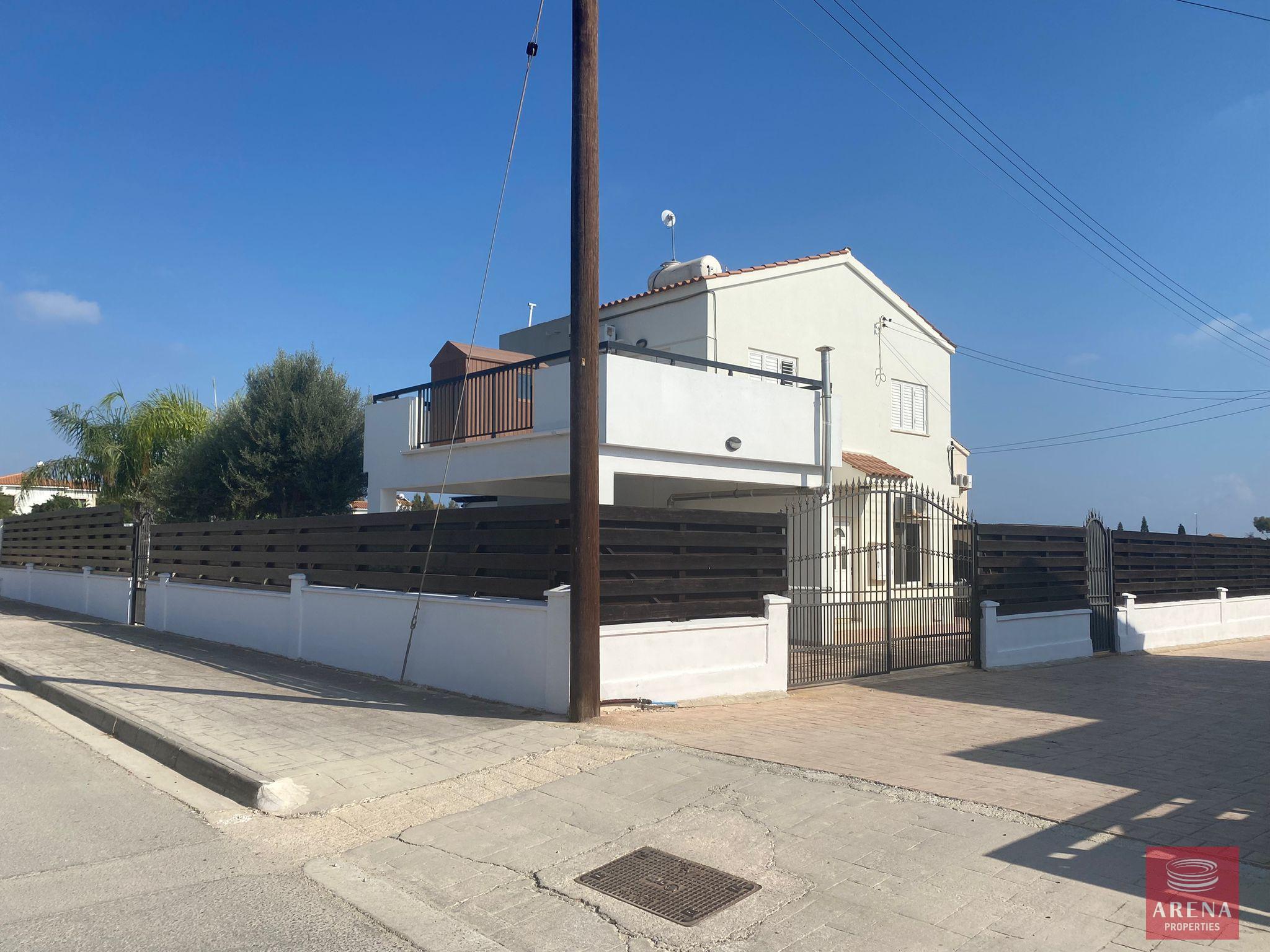 6-3-BED-VILLA-FOR-RENT-IN-AYIA-THEKLA-6535