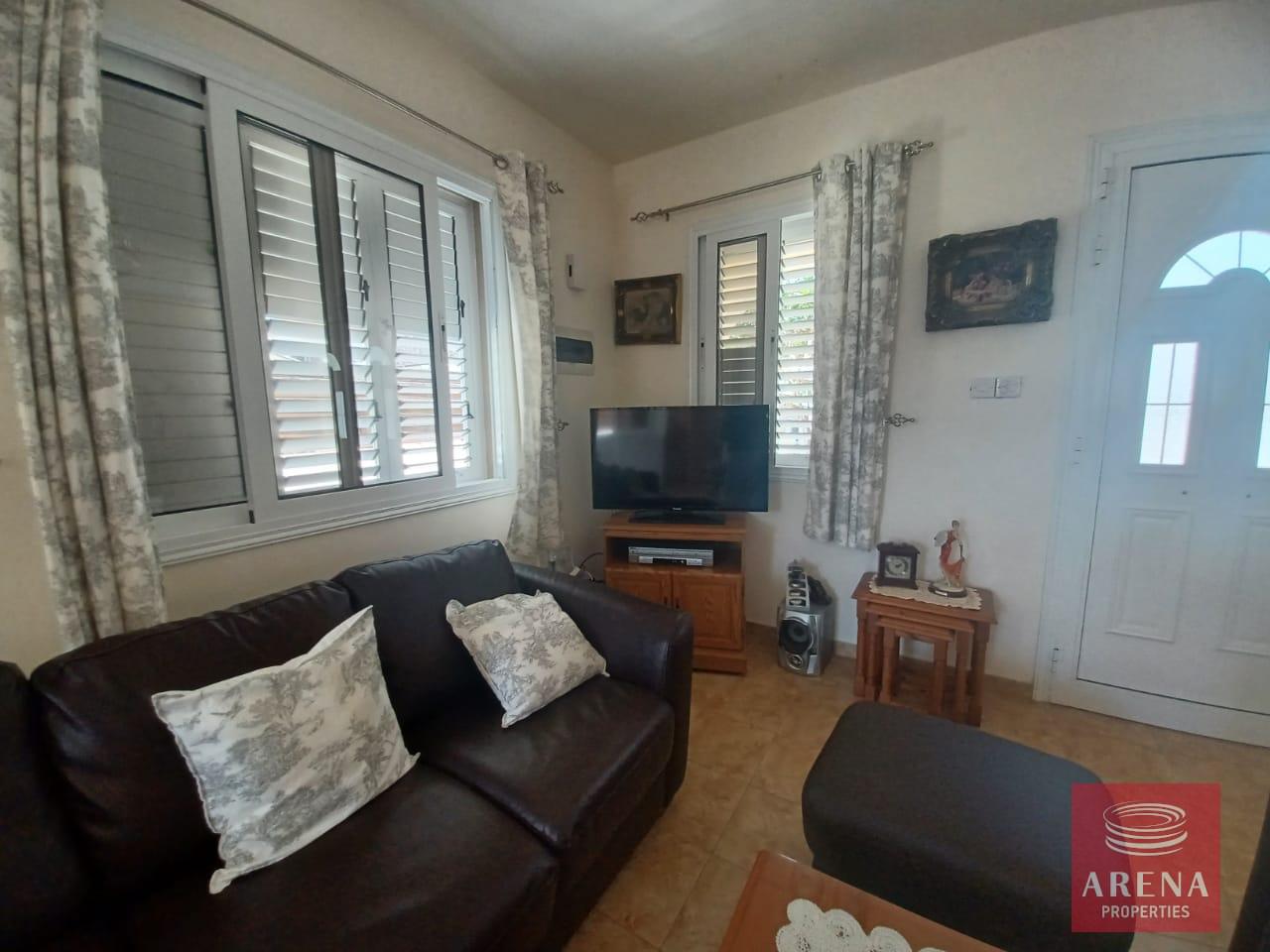 6-3-BED-VILLA-IN-AVGOROU-7036