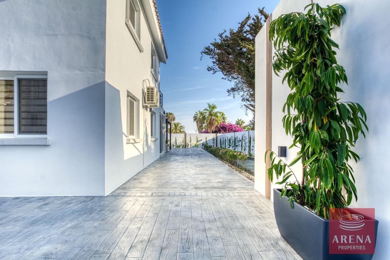 6-3-BED-VILLA-KAPPRIS-7585-1