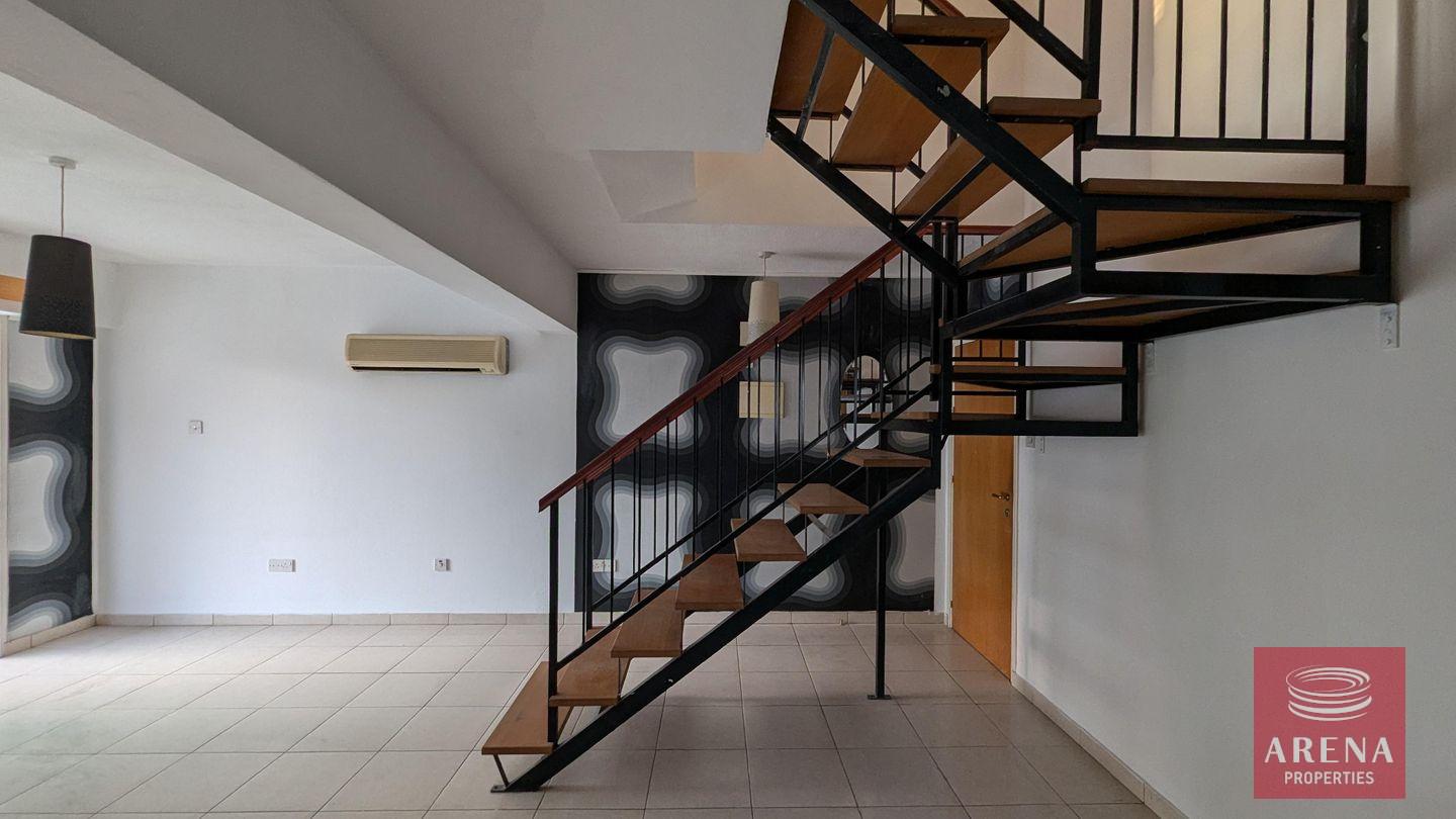 6-3-bed-apt-makenzy-8773