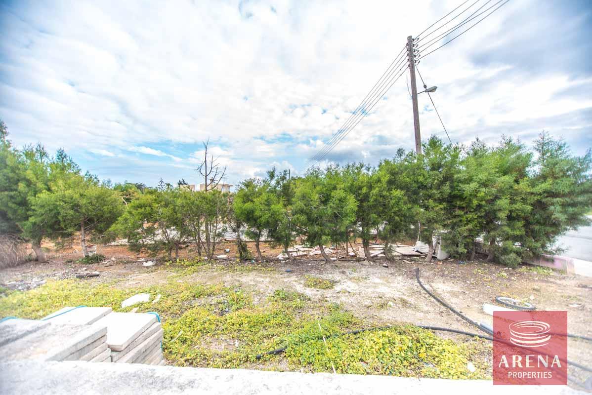 6-4-bed-bungalow-for-sale-in-sotira-garden