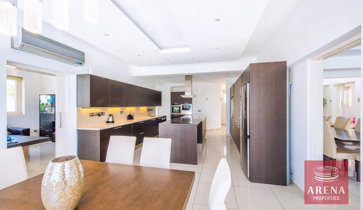 6-5-BED-VILLA-IN-PROTARAS-FOR-SALE-6485