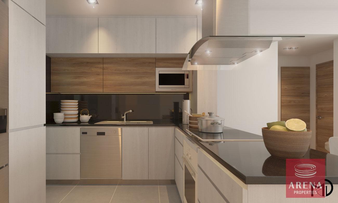 6-APT-IN-KAMARES-5806-4