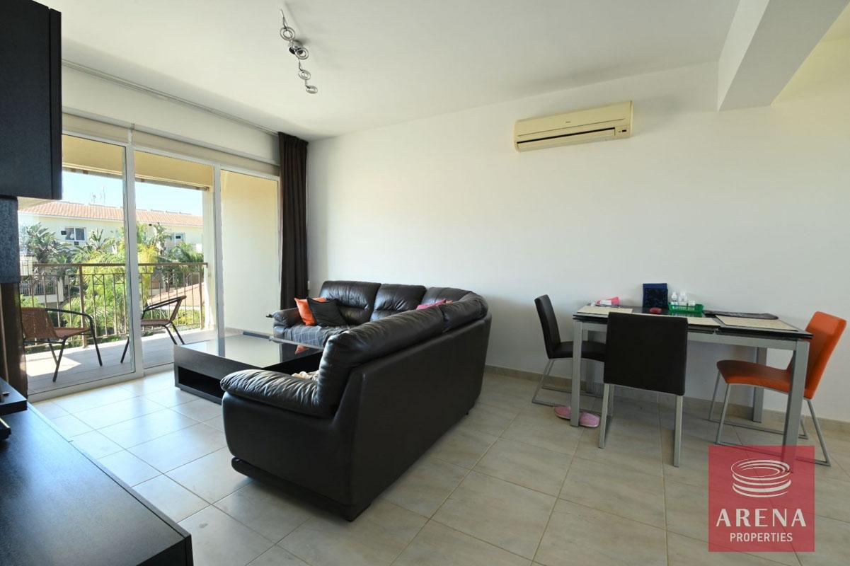 6-APT-IN-KAPPARIS-6055-1