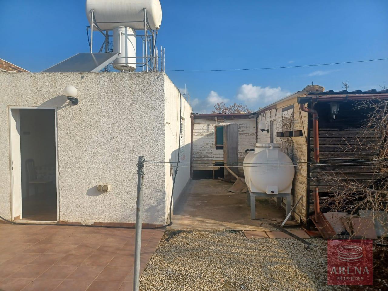 6-BUNGALOW-FOR-RENT-AVGOROU-9149-1