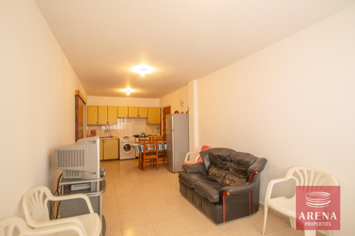 6-Bed-apt-for-rent-in-Kapparis-5866-1