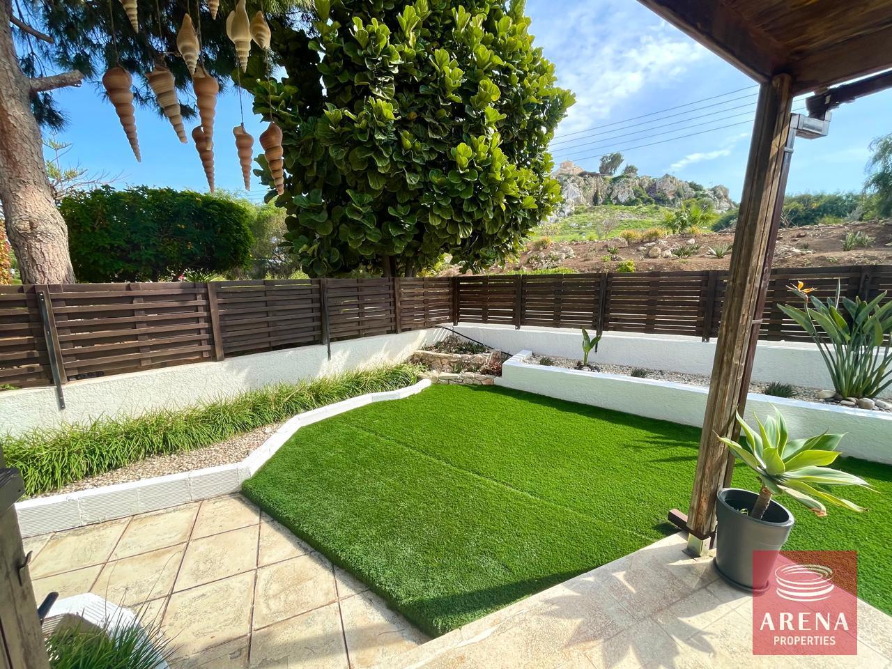 6-GF-APT-PROTARAS-9244