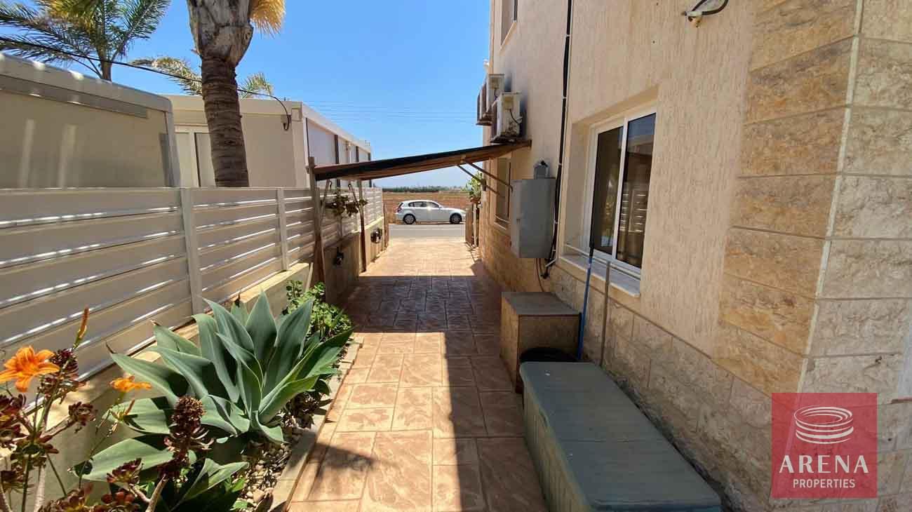 6-House-in-Liopetri-6225