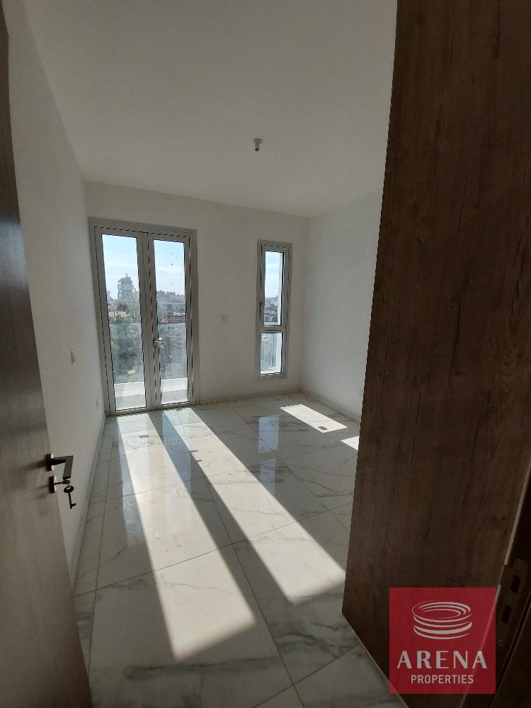 6-NEW-apt-Larnaca-4810-1