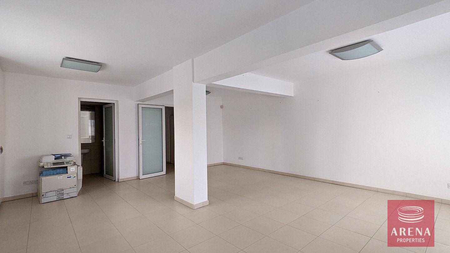 6-RESIDENTIAL-BUILDING-FOR-SALE-6667