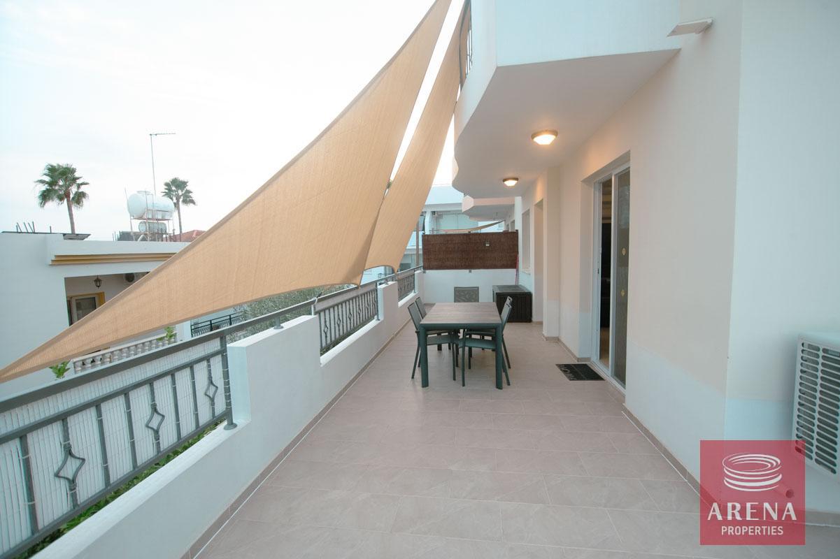 6-Townhouse-in-Oroklini-5773-1