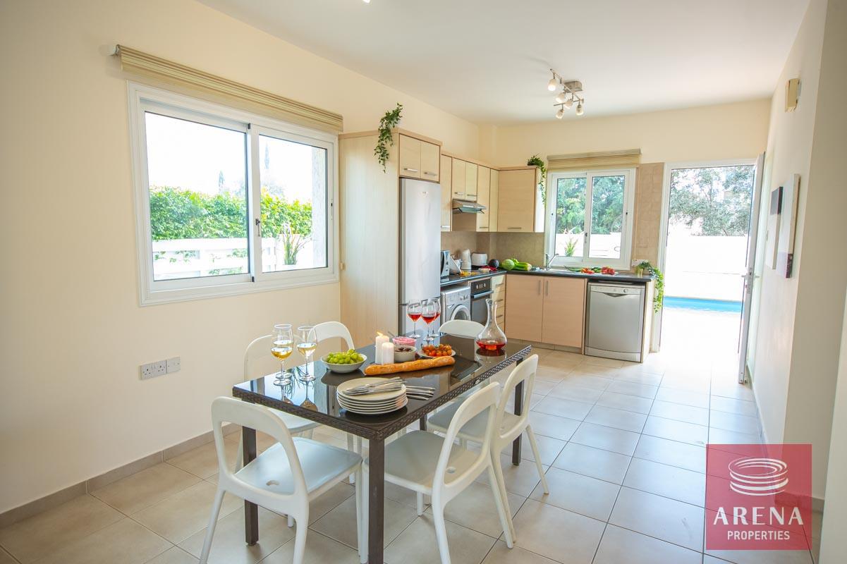 6-VILLA-FOR-RENT-IN-PROTARAS-5483-1