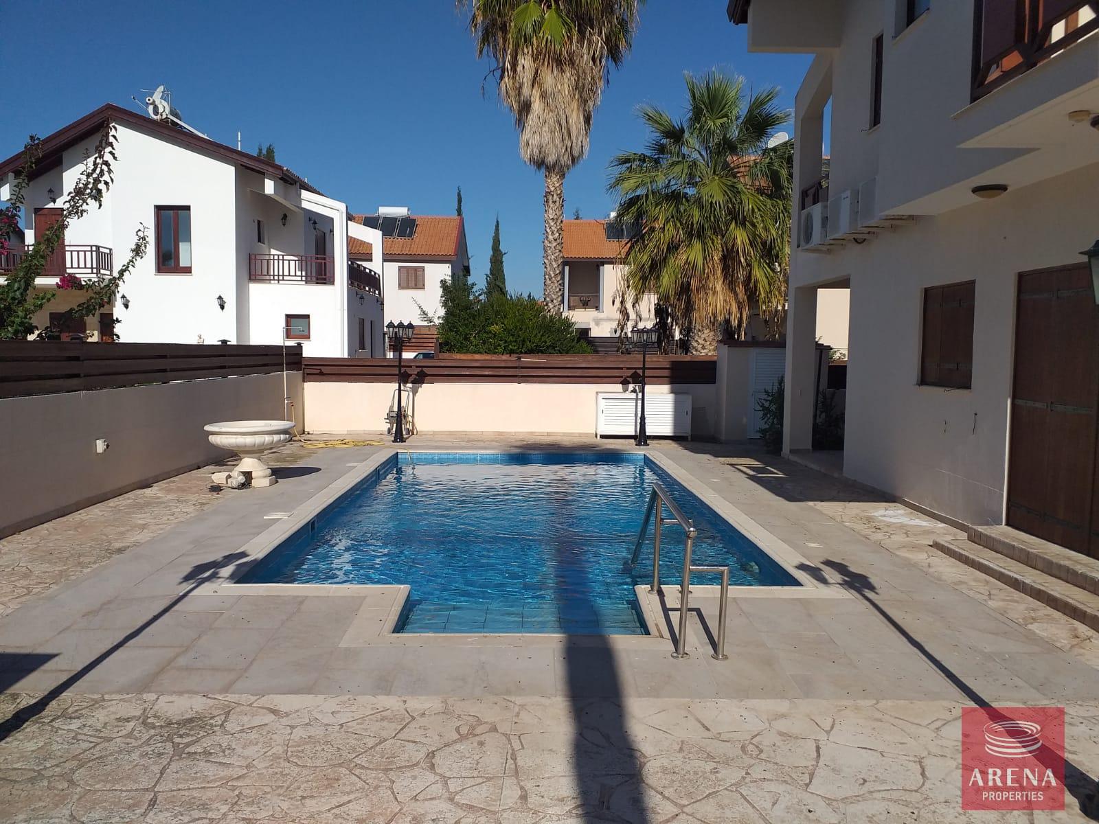 6-VILLA-IN-DEKELIA-7711