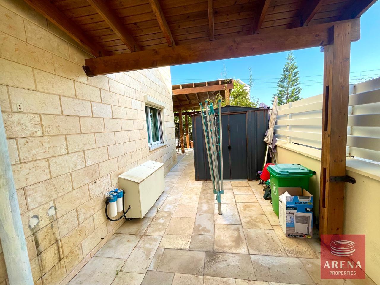 6-VILLA-IN-PERVOLIA-8654