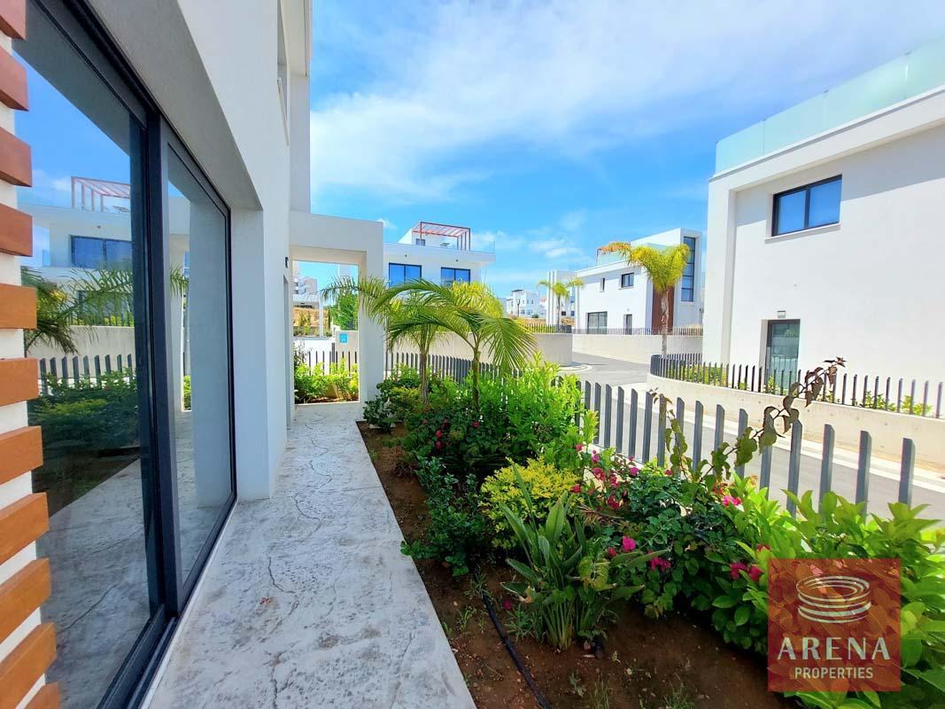 6-VILLA-IN-PROARAS-7279-1