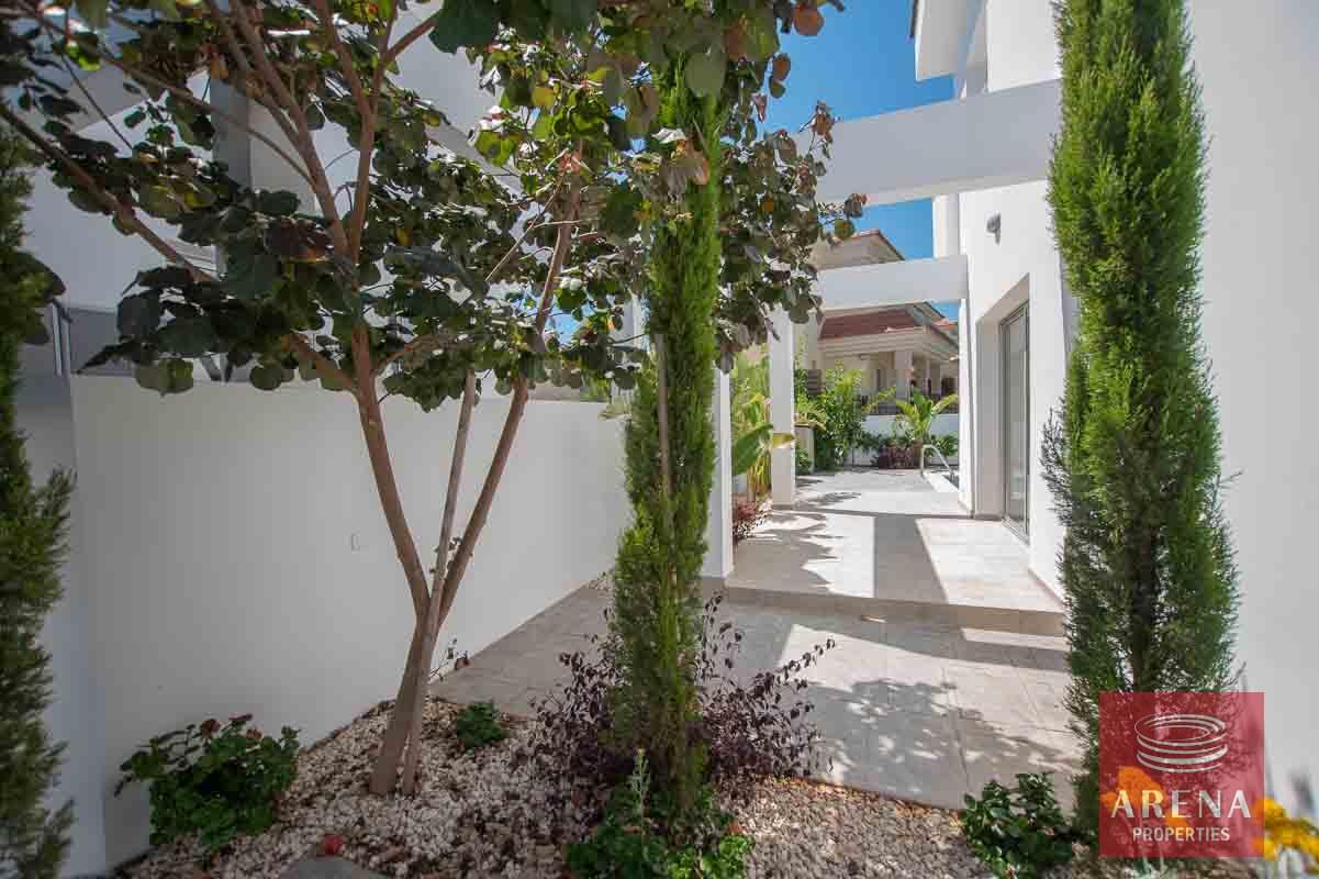 6-Villa-in-Kapparis-5698