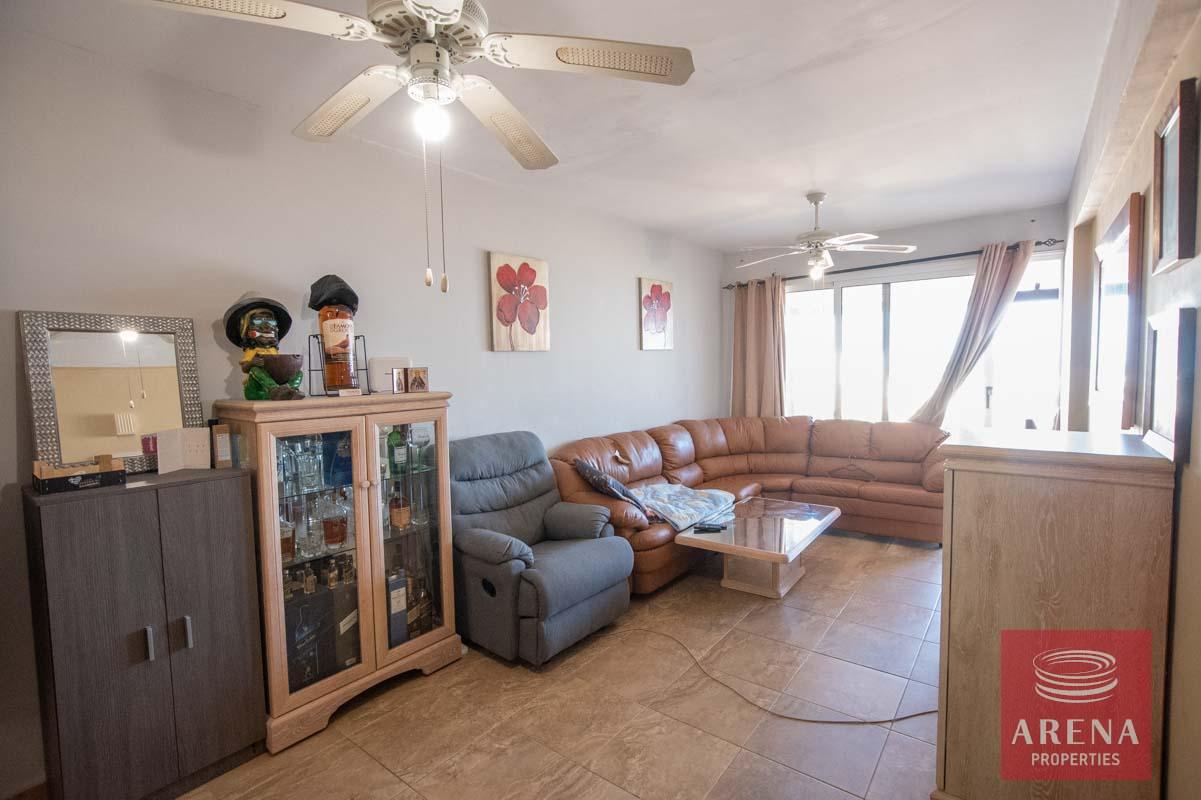 6-apartments-for-sale-in-derynia-6003-1