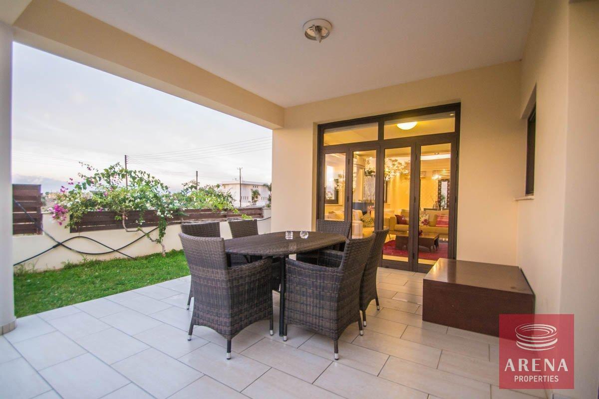 6-bungalow-4-bed-derynia-3877