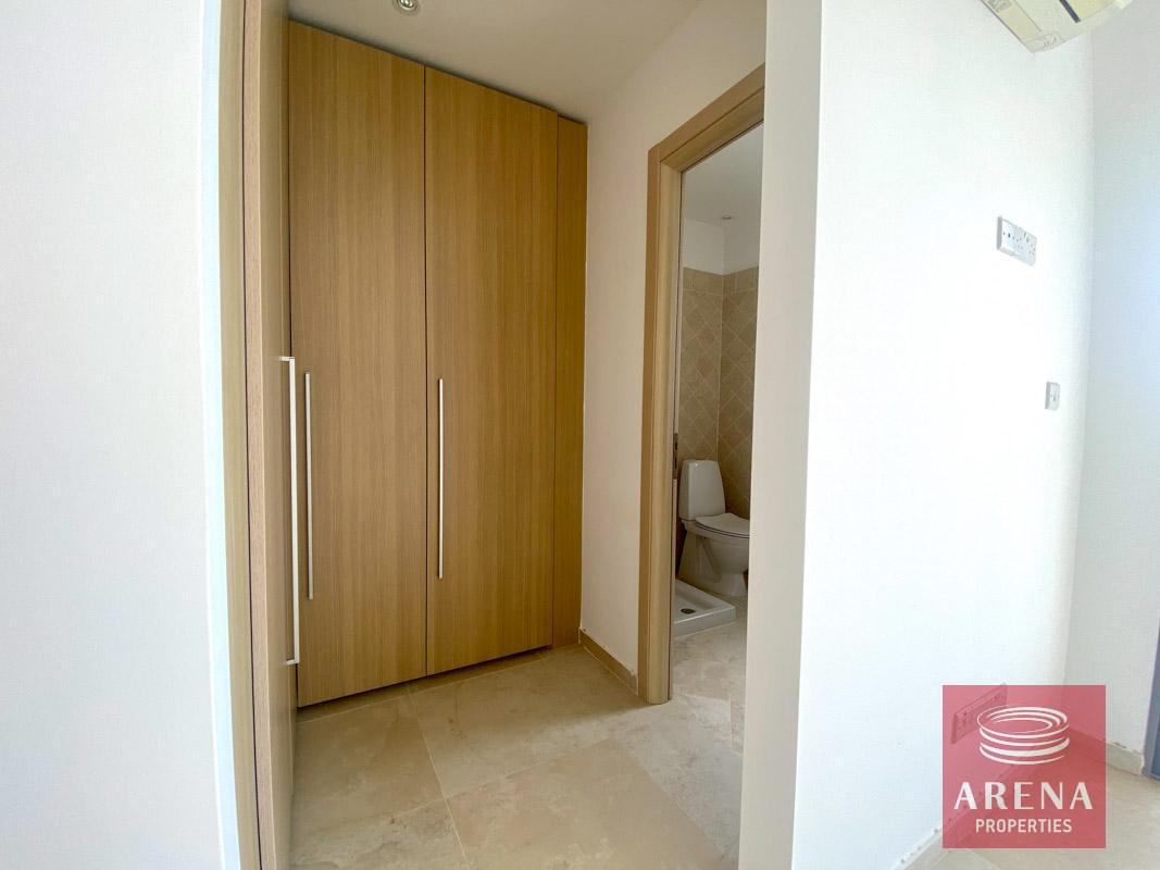 6-townhouse-in-dherynia-1199