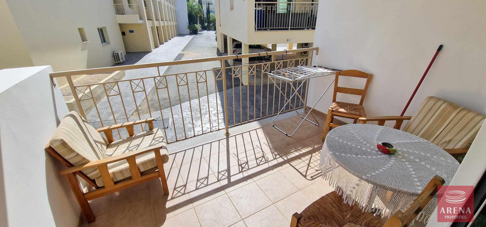 7-1-bed-apt-kapparis-7439