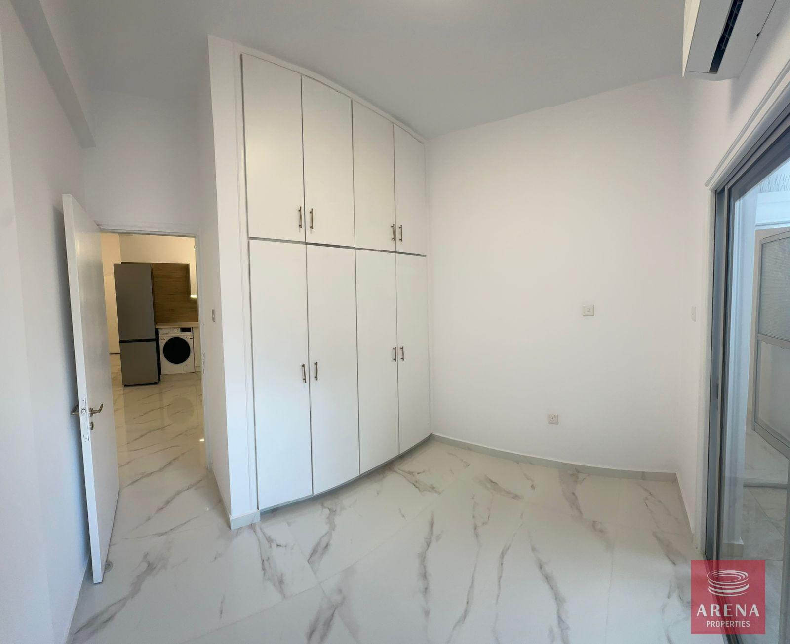 7-2-BED-APT-FINIKOUDES-8873