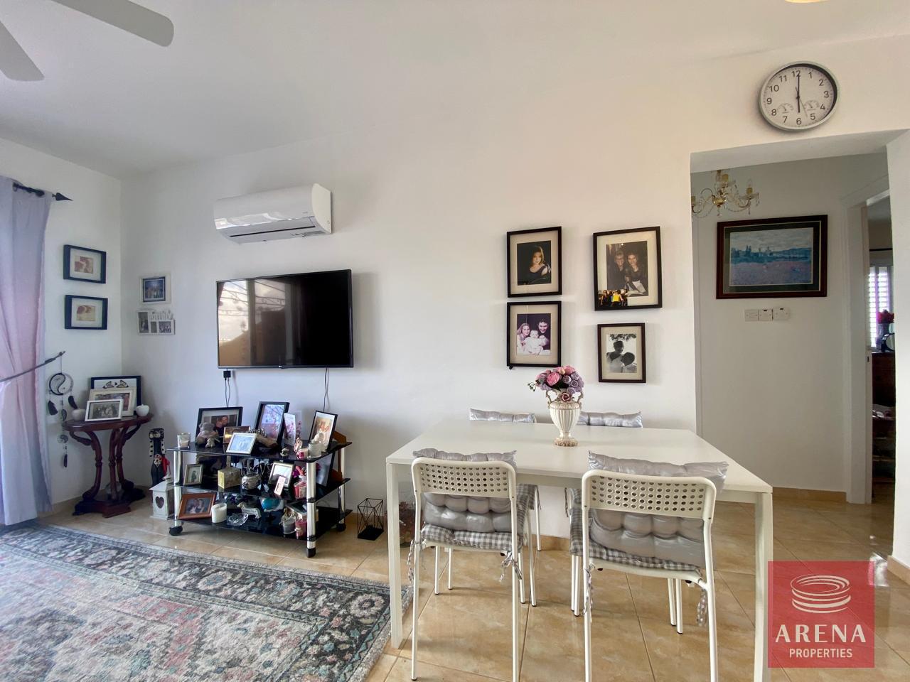 7-2-BED-APT-KAPPARIS-7978-1