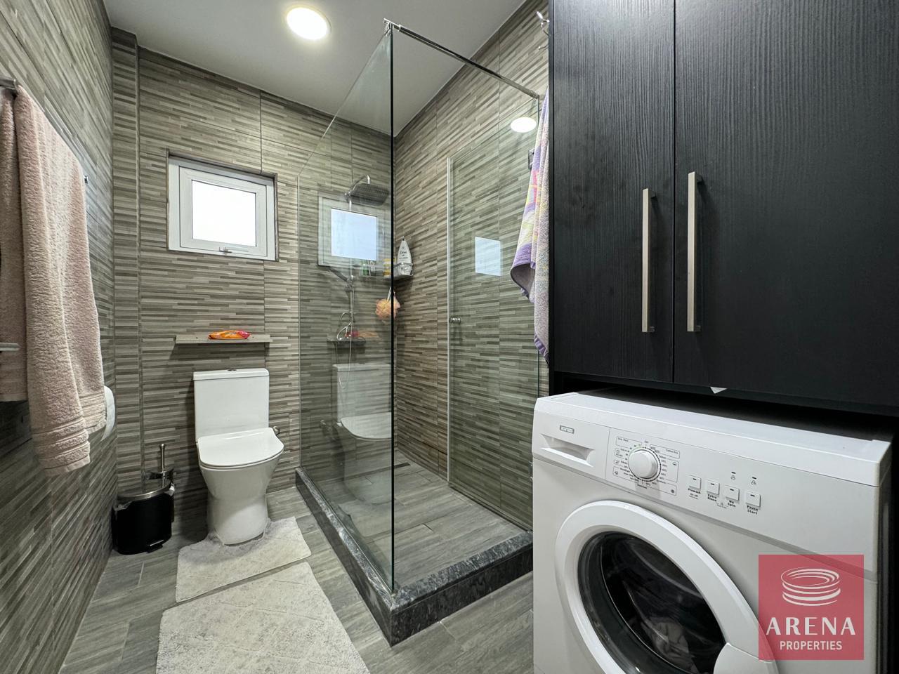 7-2-BED-APT-PARALIMNI-6217