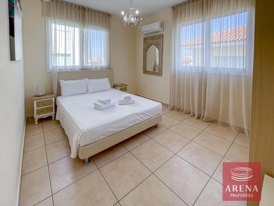 7-2nd-floor-apt-in-Kapparis-5822