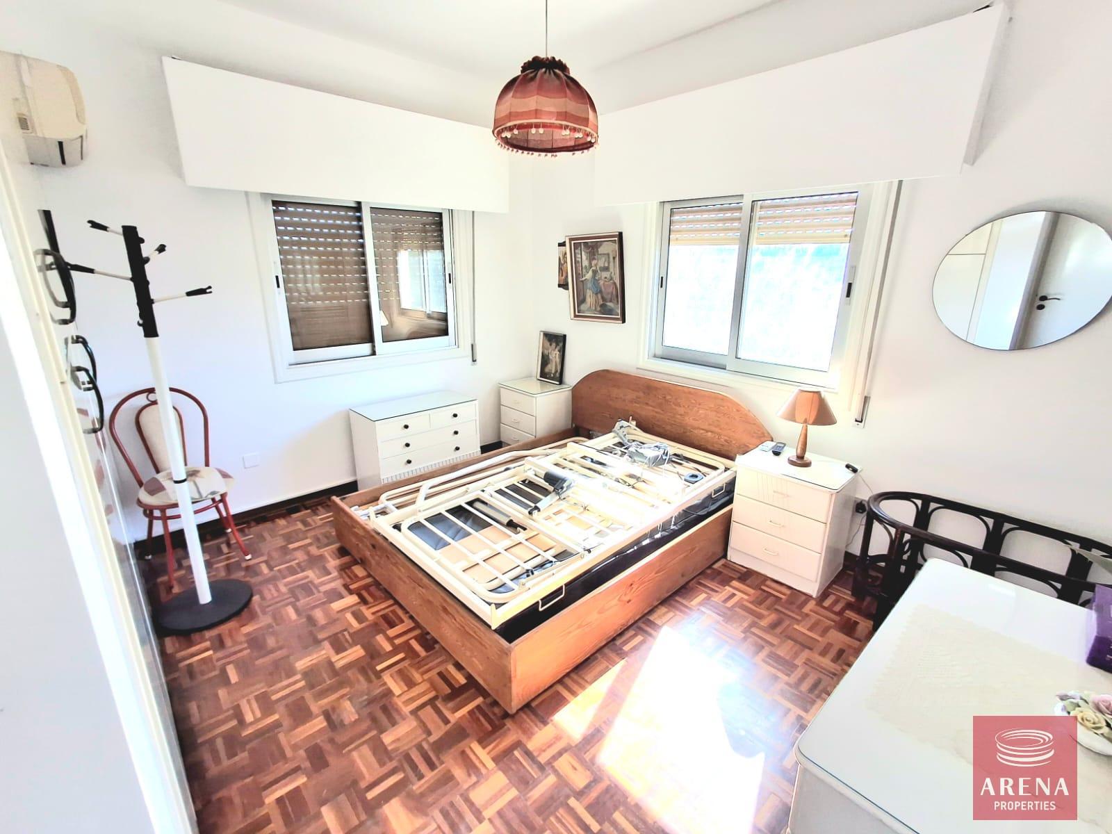 7-3-BED-APT-FOR-SALE-IN-FANEROMENI-8703