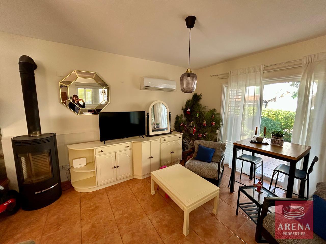 7-3-BED-VILLA-FOR-RENT-IN-PERVOLIA-9085