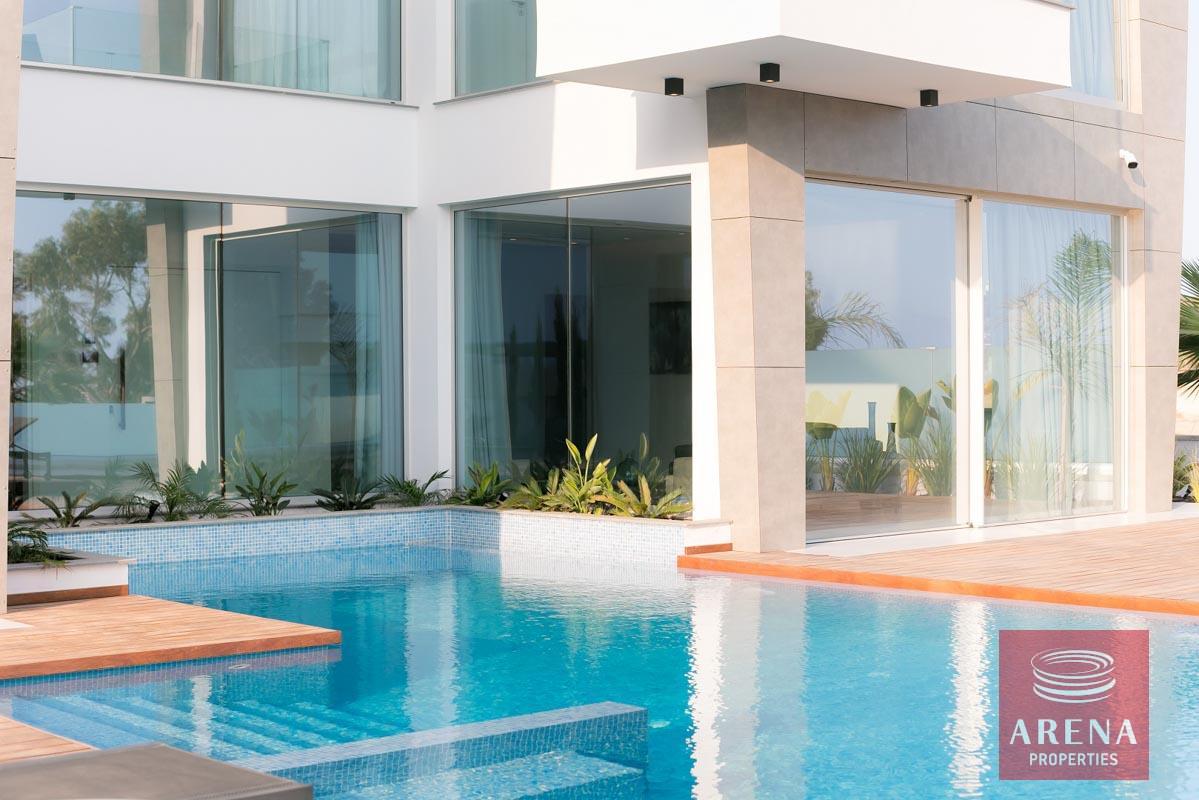 7-3-BED-VILLA-IN-AYIA-NAPA-7057-1