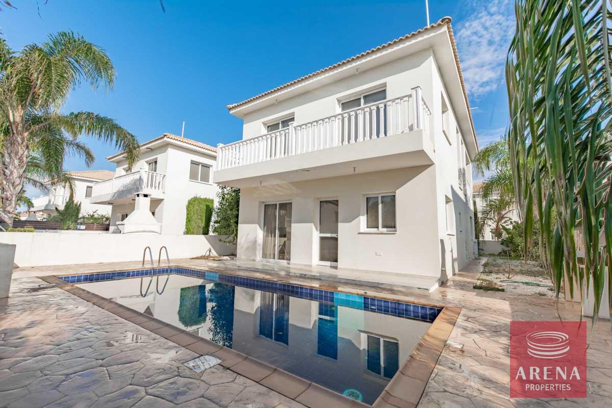 7-3-bed-villa-in-ayia-napa-7551-1