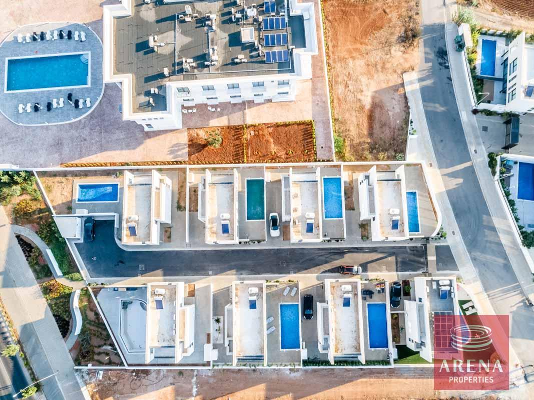 7-3-bed-villa-in-pernera-8111