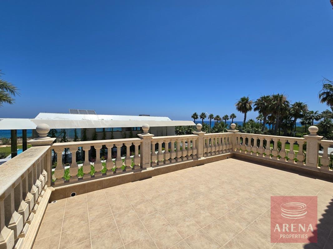 7-4-BED-VILLA-CAPE-GRECO-8275-2