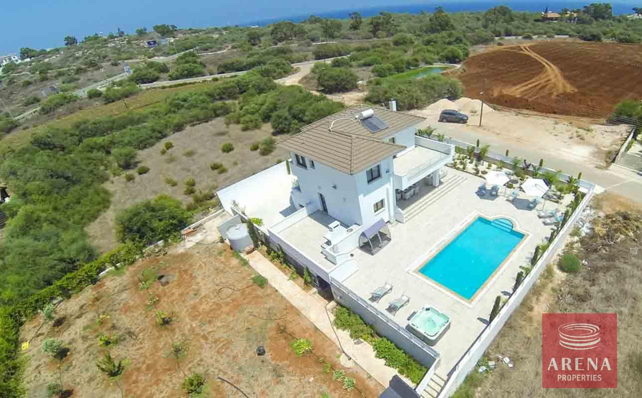 7-4-BED-VILLA-IN-CAPE-GRECO-FOR-SALE-6288