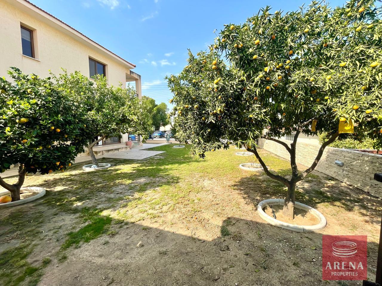 7-4-BED-VILLA-IN-KITI-8754