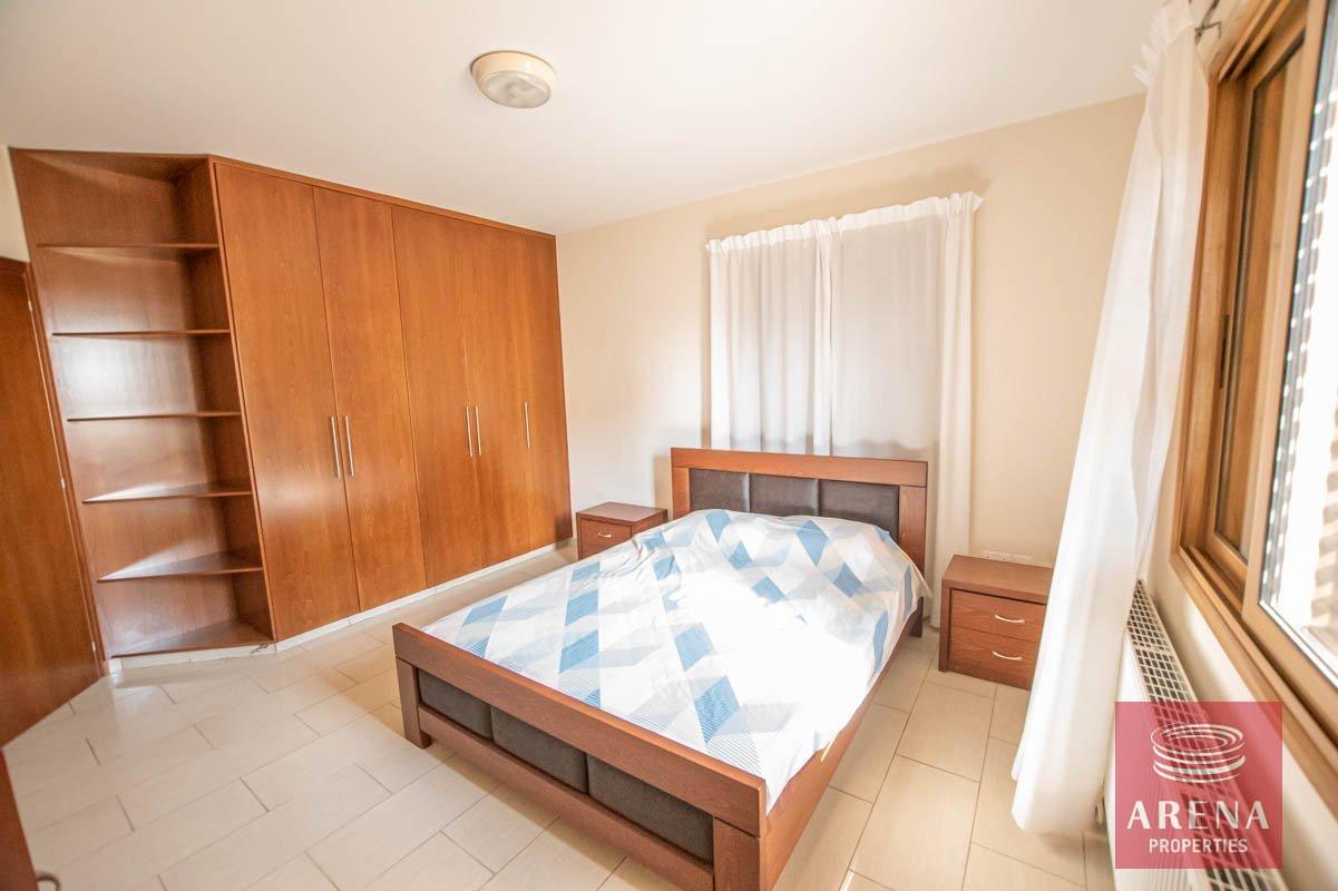 7-BUILDING-IN-DERYNIA-515-2