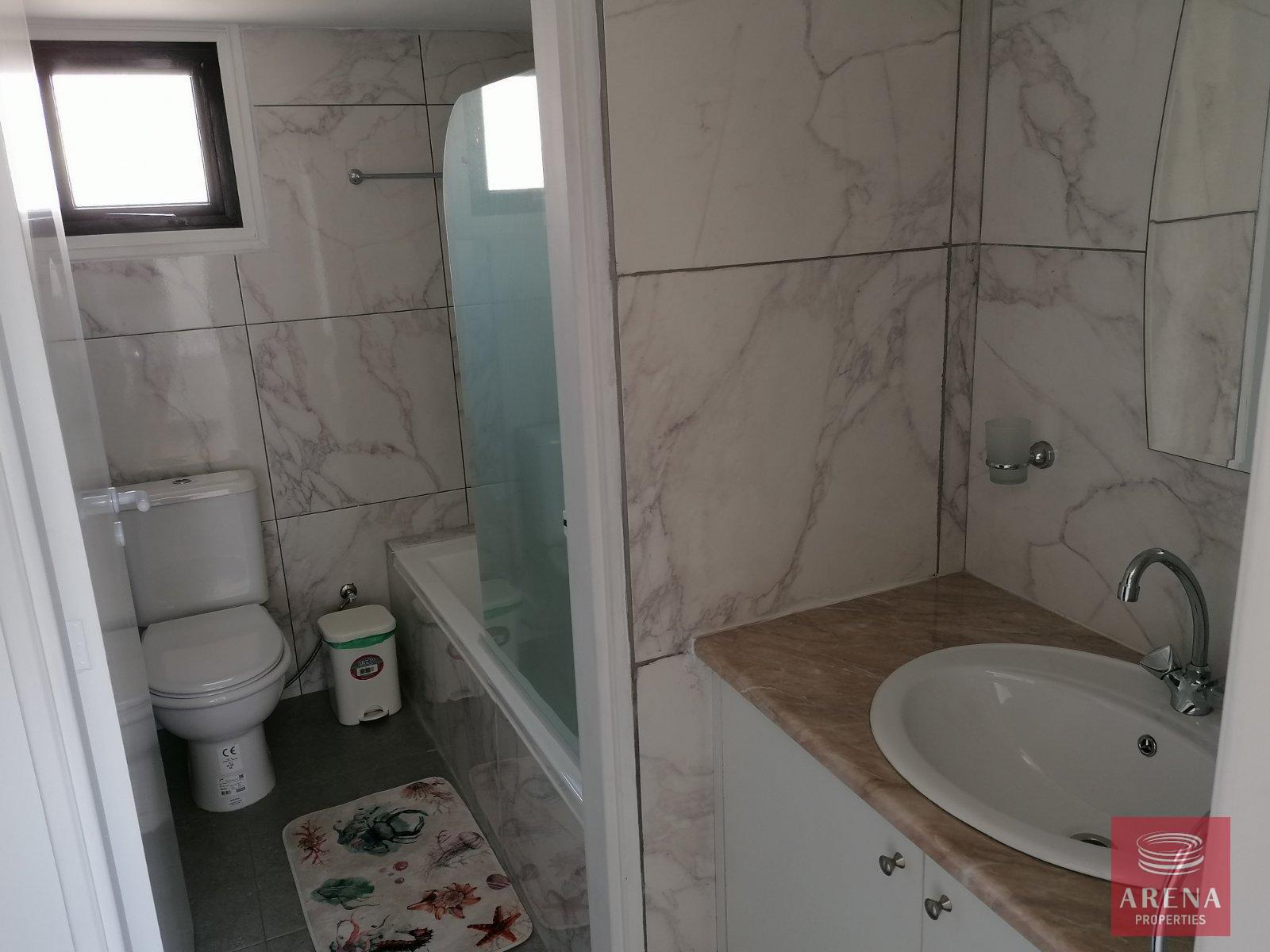 7-FLAT-FOR-RENT-IN-PROTARAS-6492