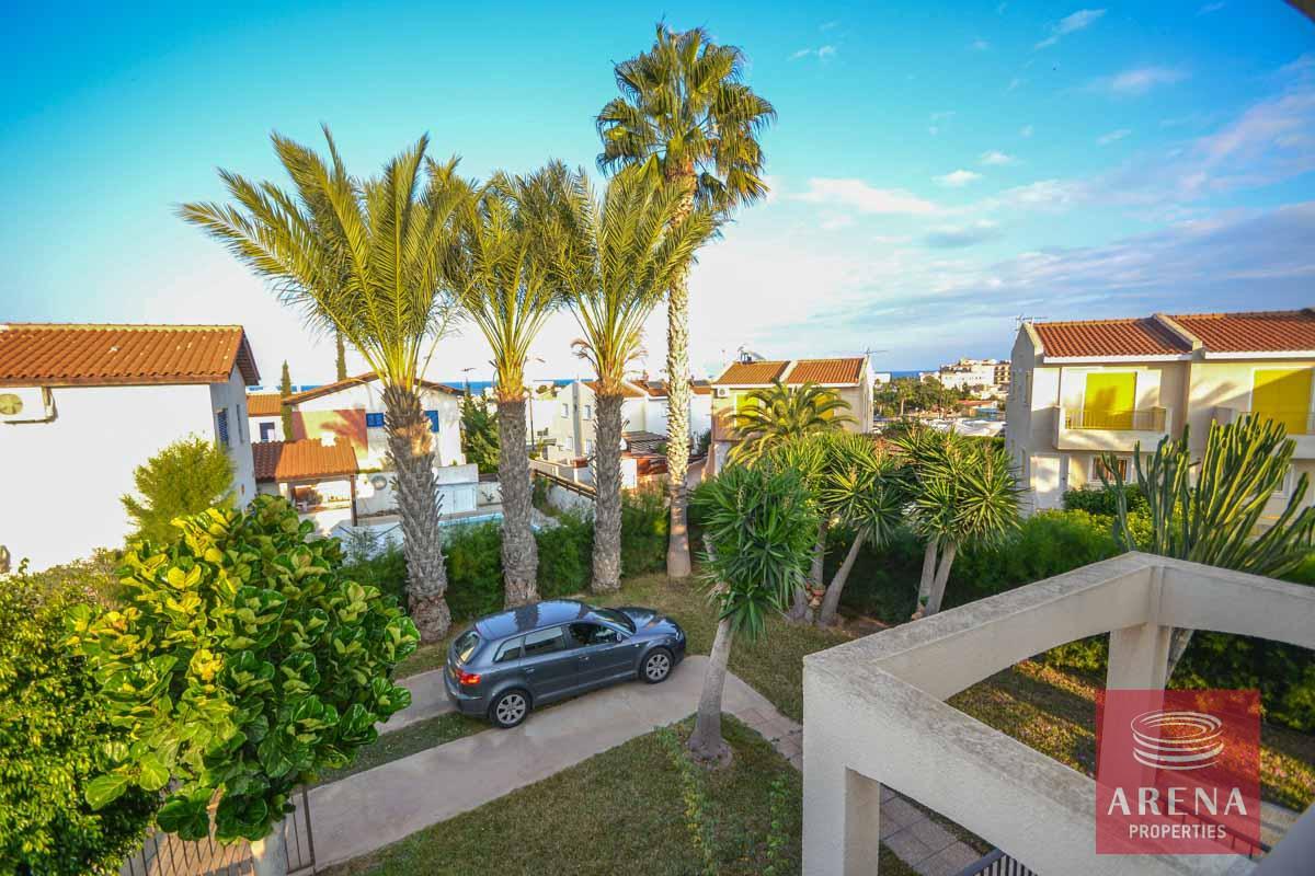 7-House-in-Pernera-1550