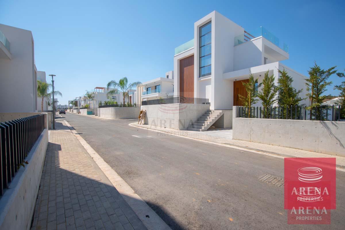 7-Modern-villa-in-Protaras-5751-2
