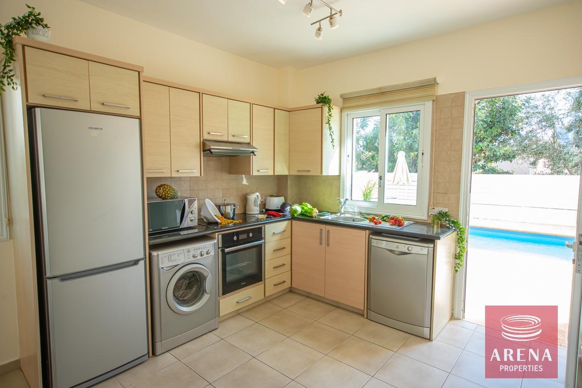 7-VILLA-FOR-RENT-IN-PROTARAS-5483-1