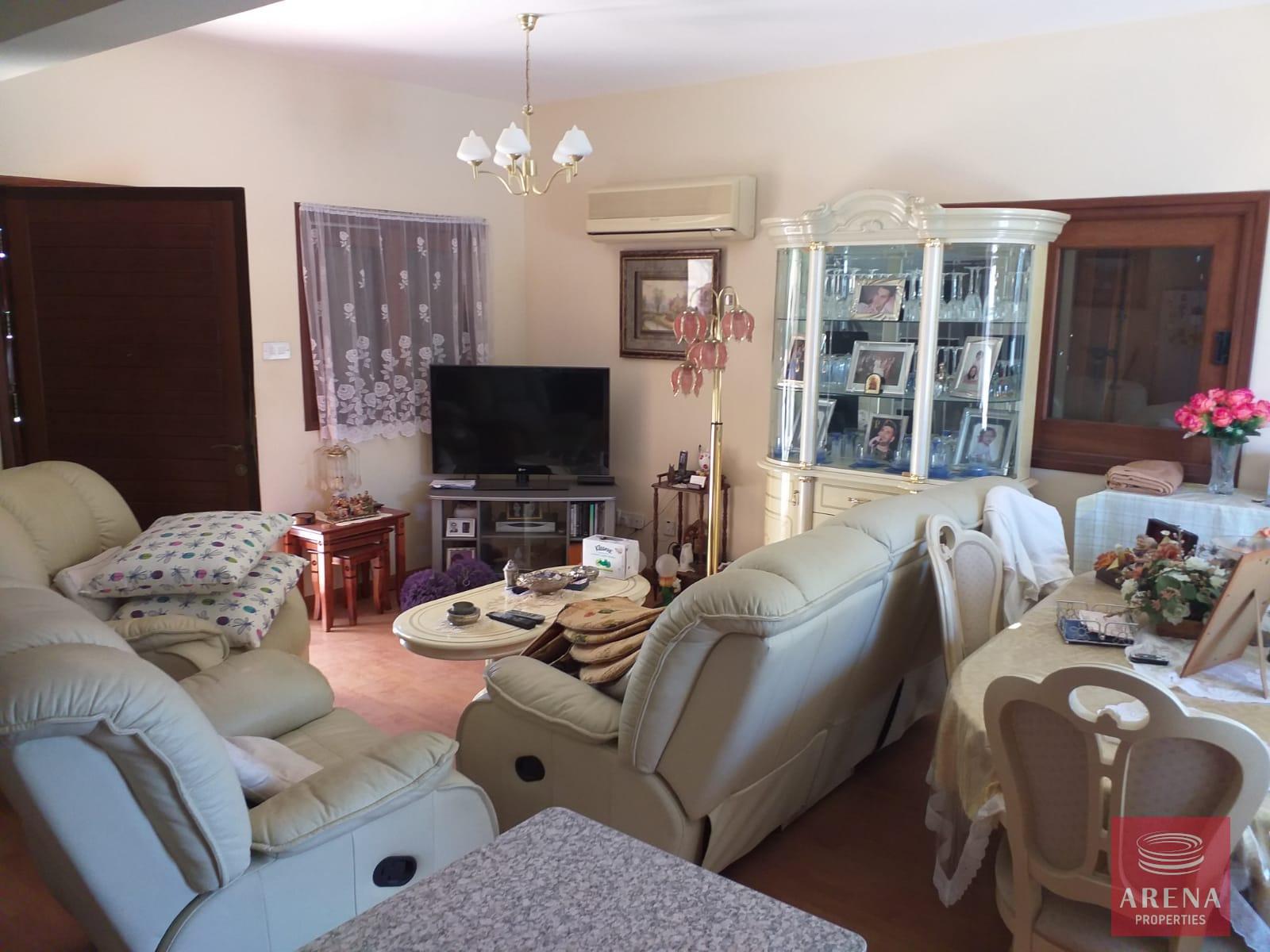 7-VILLA-IN-DEKELIA-7711