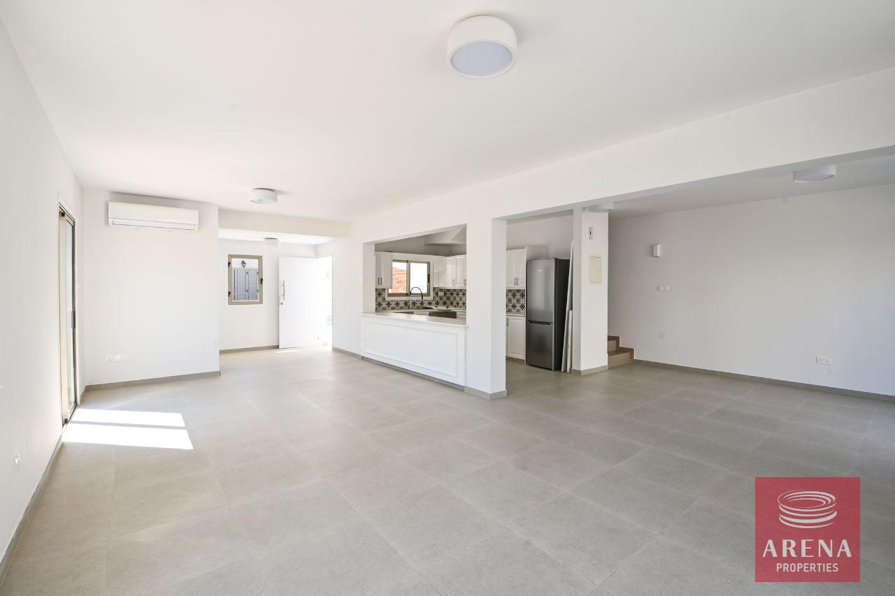 7-VILLA-IN-PERVOLIA-7260-1